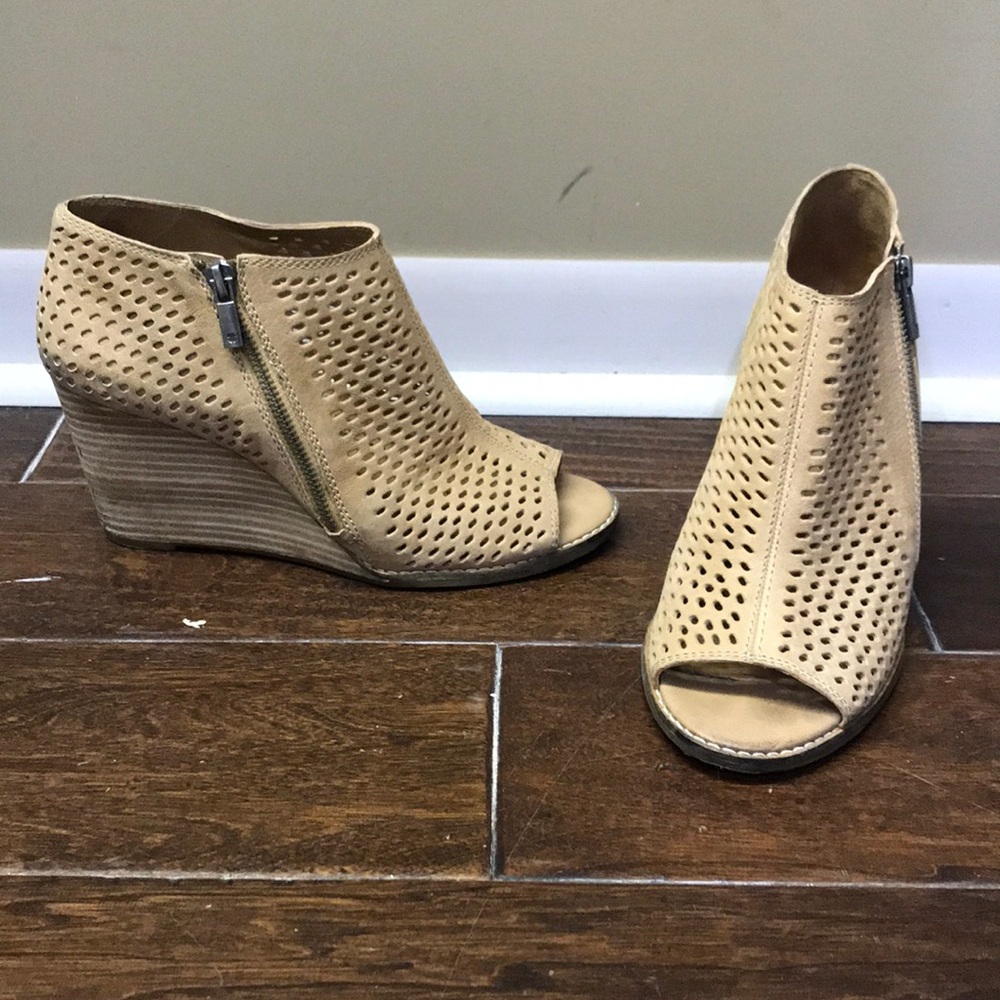 Wedges - Picture 3 of 3